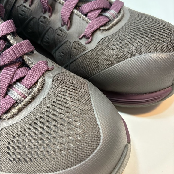 KEEN Utility Women's Vista Energy ESD work shoes carbon fiber safety toe 5w - Picture 6 of 10